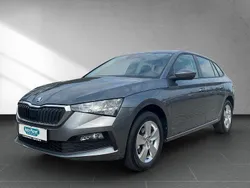 Grau Gebraucht 2024 Skoda Scala Cool Plus Kleinwagen | 18.990 € (Guter Preis)