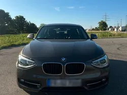 Braun Gebraucht 2014 BMW 125 Sport Line Kleinwagen | 10.000 €