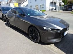 Grau Neu 2025 Mazda 3 Homura-Line Limousine | 27.790 €