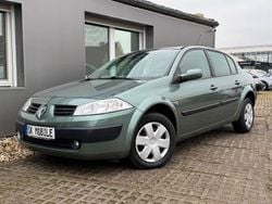 Grün Gebraucht 2005 Renault Mégane II Avantage Limousine | 999 € (Superpreis)