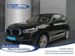 (schwarz) black sapphire Gebraucht 2018 BMW X3 Advantage SUV | 27.890 € (Guter Preis)