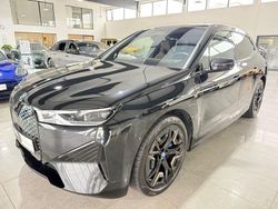 Schwarz Gebraucht 2022 BMW iX Performance SUV | 69.990 € (Fairer Preis)
