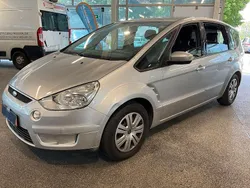 Grau Gebraucht 2010 Ford S-MAX Trend Van / Kleinbus | 4.990 € (Guter Preis)