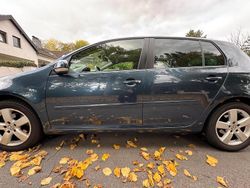 Blau Gebraucht 2008 VW Golf V United Limousine | 6.000 €