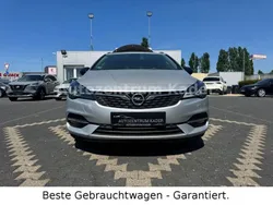 Silber Gebraucht 2021 Opel Astra Design & Tech Kombi | 10.900 € (Fairer Preis)