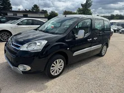 Schwarz Gebraucht 2011 Citroën Berlingo SELECTION Van / Kleinbus | 3.890 € (Superpreis)