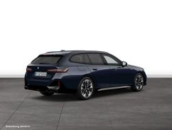 Schwarz Gebraucht 2025 BMW 520 Kombi | 56.329 € (Guter Preis)
