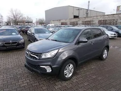 Grau Gebraucht 2019 Ssangyong Korando SUV | 16.500 €