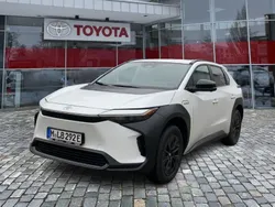 Platinumweiß perlef Gebraucht 2024 Toyota bZ4X SUV | 39.990 € (Teuer)