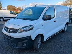 Weiß Gebraucht 2021 Opel Vivaro Edition Van / Kleinbus | 15.990 € (Guter Preis)