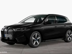 Saphirschwarz Gebraucht 2024 BMW iX Sport Line SUV | 74.850 € (Fairer Preis)