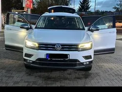 Weiß Gebraucht 2019 VW Tiguan Allspace Highline SUV | 25.500 € (Fairer Preis)