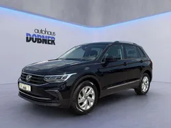 Schwarz Gebraucht 2021 VW Tiguan Life SUV | 26.500 € (Fairer Preis)