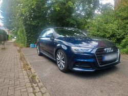 Blau Gebraucht 2019 Audi A3 S-Line Limousine | 13.700 € (Guter Preis)