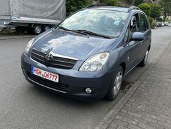 Blau Gebraucht 2003 Toyota Corolla Verso Van / Kleinbus | 2.999 € (Fairer Preis)