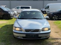 Silber Gebraucht 2001 Volvo V70 Kombi | 1.500 € (Guter Preis)