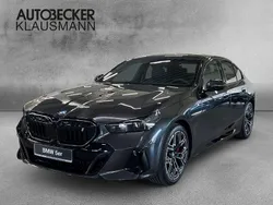 Grau Gebraucht 2025 BMW i5 M Sport Limousine | 75.490 €