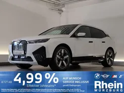 Weiß Gebraucht 2024 BMW iX Sport Line SUV | 72.480 € (Etwas zu teuer)
