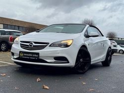 Weiß Gebraucht 2014 Opel Cascada Edition Cabrio | 7.500 € (Guter Preis)