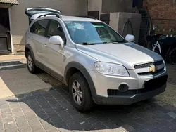 Silber Gebraucht 2008 Chevrolet Captiva SUV | 4.000 €