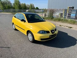 Gelb Gebraucht 2005 Seat Ibiza Limousine | 2.490 € (Teuer)
