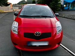 Rot Gebraucht 2008 Toyota Yaris Kleinwagen | 2.900 € (Fairer Preis)