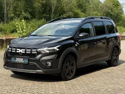 Schwarz Gebraucht 2023 Dacia Jogger Extreme Van / Kleinbus | 18.890 € (Fairer Preis)