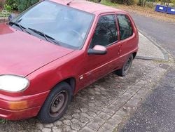 Rot Gebraucht 2000 Citroën Saxo Kleinwagen | 595 € (Guter Preis)