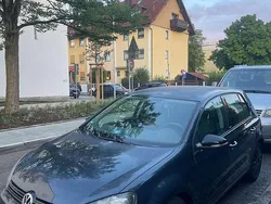 Blau Gebraucht 2011 VW Golf VI Style Kleinwagen | 3.200 € (Superpreis)