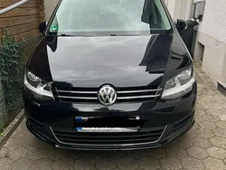 Schwarz Gebraucht 2016 VW Sharan Van / Kleinbus | 18.800 € (Guter Preis)