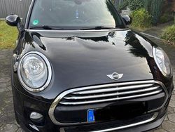Schwarz Gebraucht 2017 Mini ONE Kleinwagen | 11.900 € (Fairer Preis)