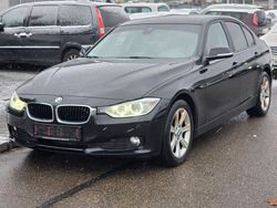 Schwarz Gebraucht 2012 BMW 318 Comfort Edition Limousine | 5.990 € (Fairer Preis)