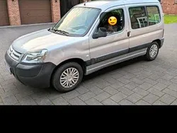Silber Gebraucht 2004 Citroën Berlingo Van / Kleinbus | 3.990 €