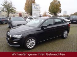Schwarz Gebraucht 2024 Skoda Scala Ambition Kleinwagen | 20.979 € (Fairer Preis)