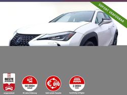 Weiss Gebraucht 2019 Lexus UX 250h Launch Edition SUV | 23.488 € (Fairer Preis)