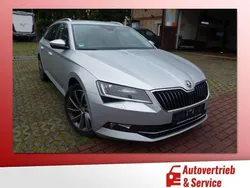 Silber (metallic) Gebraucht 2018 Skoda Superb Style Kombi | 19.880 € (Fairer Preis)