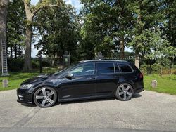 Schwarz Gebraucht 2015 VW Golf VII R Kombi | 19.899 € (Teuer)
