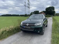 Grün Gebraucht 2011 VW Touareg SUV | 10.450 € (Fairer Preis)