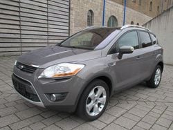 Braun Gebraucht 2011 Ford Kuga S SUV | 6.450 € (Guter Preis)