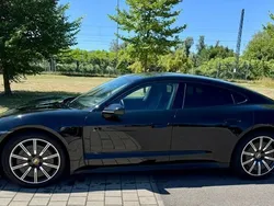 Schwarz Gebraucht 2023 Porsche Taycan Basis Limousine | 59.900 €