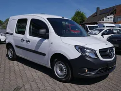 Arktikweiss Gebraucht 2018 Mercedes Citan 111 Van / Kleinbus | 12.980 € (Fairer Preis)