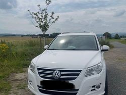 Weiß Gebraucht 2011 VW Tiguan Sportline SUV | 9.700 € (Fairer Preis)