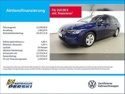 Blau / atlantik blue metallic Gebraucht 2022 VW Golf VIII Life Kombi | 21.590 € (Etwas zu teuer)