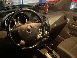 Grau Gebraucht 2010 Chevrolet Captiva SUV | 3.250 €