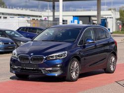 Blau Gebraucht 2019 BMW 218 Active Tourer Luxury Line Van / Kleinbus | 17.900 € (Fairer Preis)