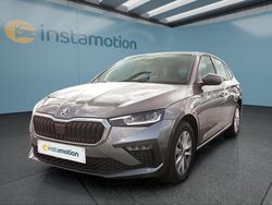 Grau Gebraucht 2024 Skoda Scala Kleinwagen | 27.599 € (Teuer)