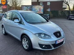 Silber Gebraucht 2010 Seat Altea XL Stylance Van / Kleinbus | 4.999 € (Fairer Preis)