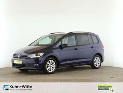 Blau Gebraucht 2022 VW Touran Comfortline Van / Kleinbus | 21.520 € (Superpreis)