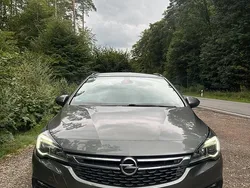 Grau Gebraucht 2019 Opel Astra Edition Kombi | 7.999 € (Fairer Preis)