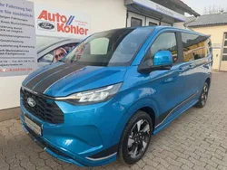Digital aqua blue metallic Gebraucht 2025 Ford Tourneo Custom Sport Van / Kleinbus | 62.850 €